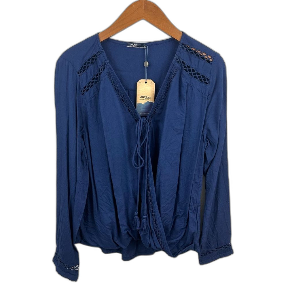 Silver Jeans Co. Navy Boho Twist Front Surplice Blouse NWT Size Small Shayne
